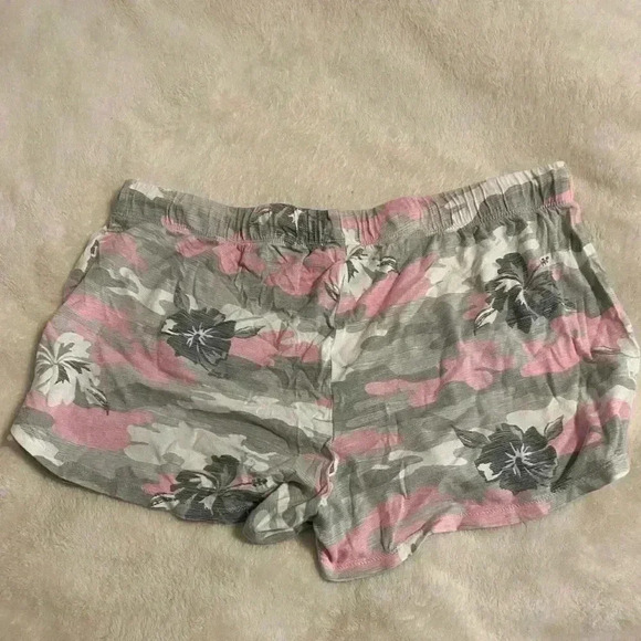 Women’s Hawaiian Camouflage Sleepwear tank top & shorts in pink gray & white MED - Picture 7 of 7